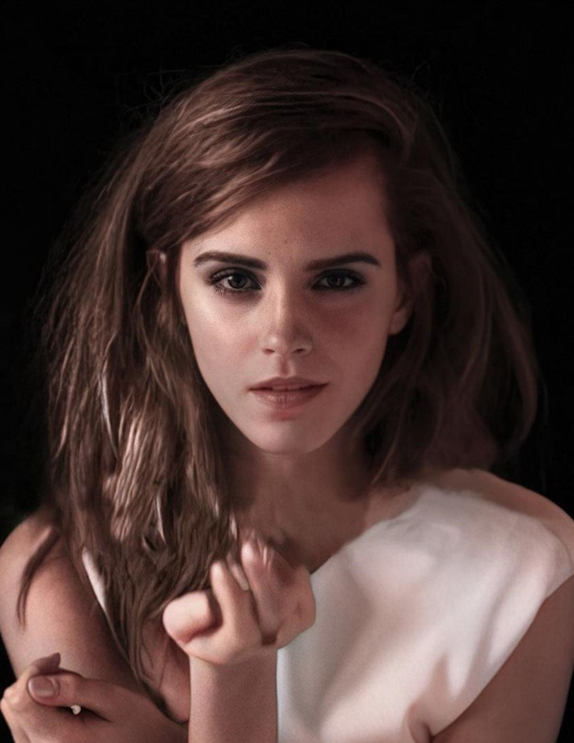 nLyAZecd Emma Watson 01.jpg